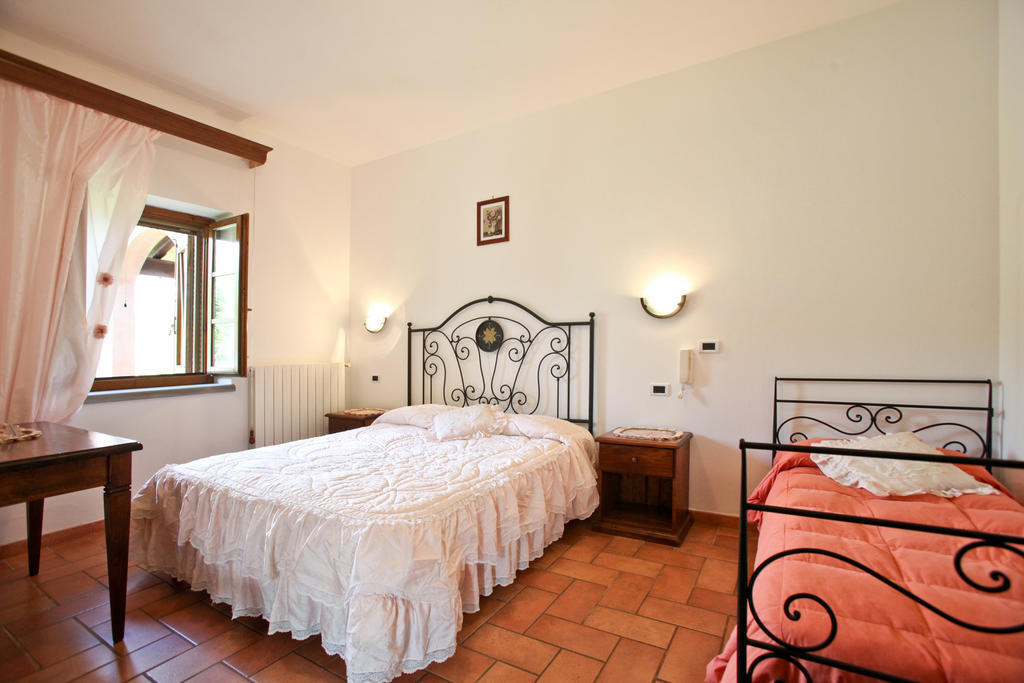 Agriturismo Da Lorena Marsiliana Rum bild