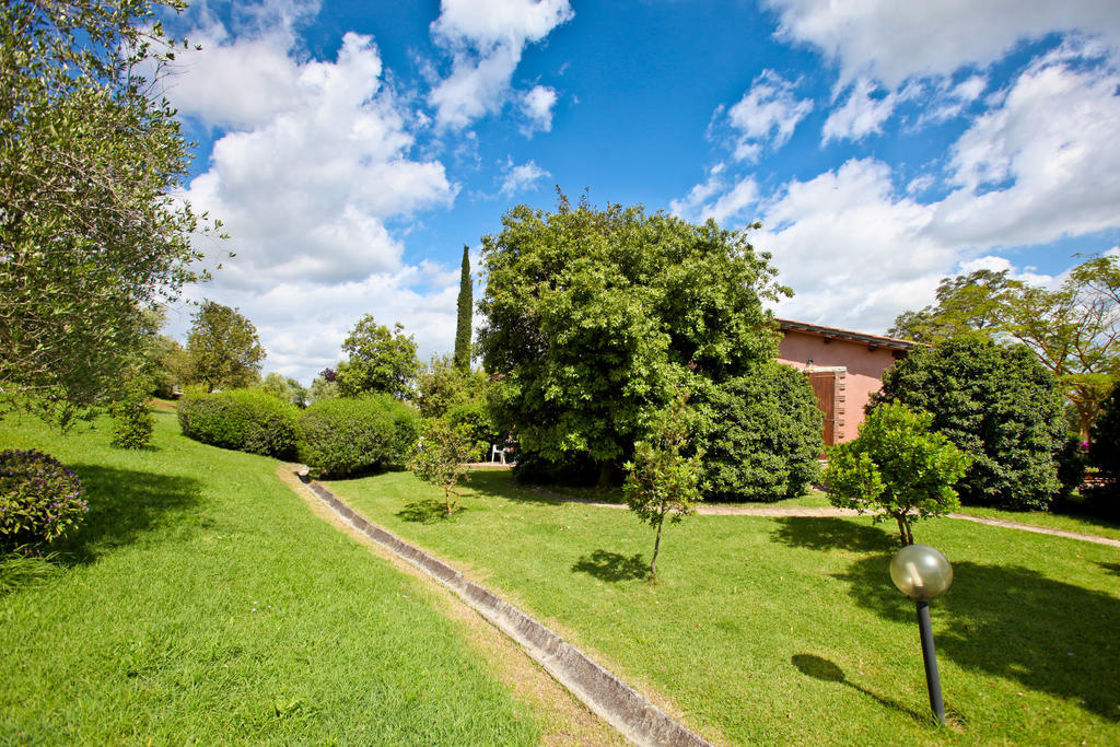 Agriturismo Da Lorena Marsiliana Exteriör bild