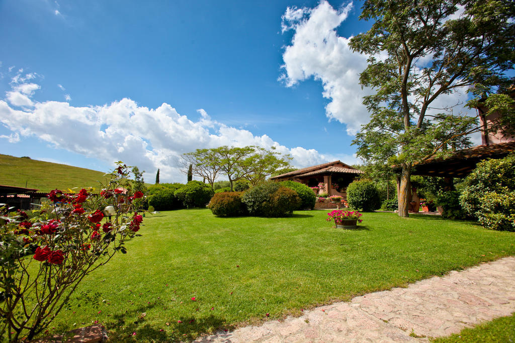 Agriturismo Da Lorena Marsiliana Exteriör bild